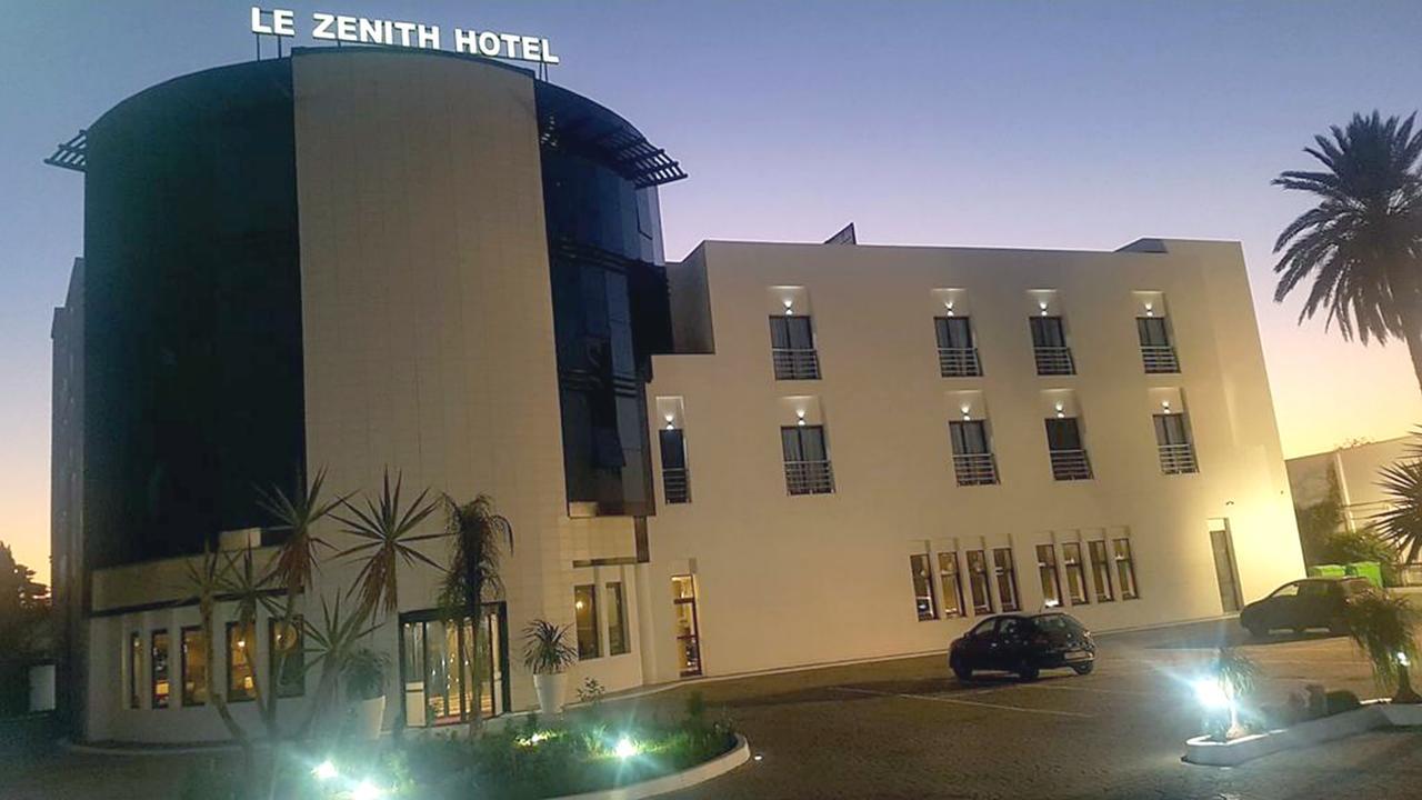 Le Zenith Hotel Orán Exterior foto